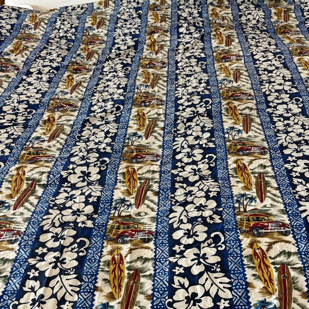 Dean Miller surf Hawaiian print duvet Queen/full